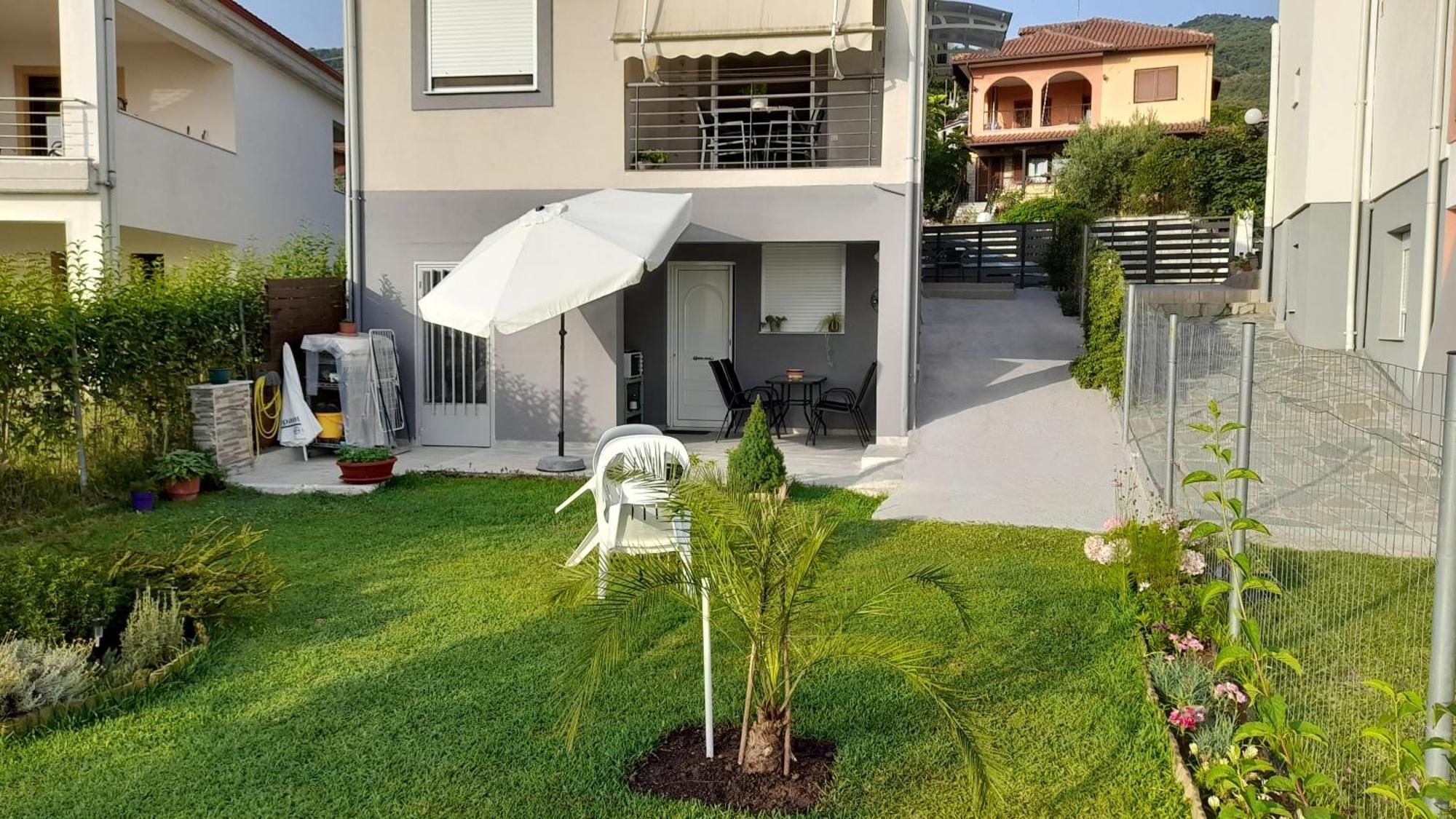 Lia'S Studio Skotina Exterior foto